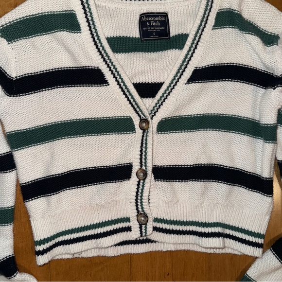 Abercrombie & Fitch Cropped Sweater Cardigan Button Up Striped Preppy Knit - Picture 2 of 7